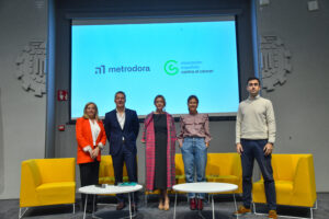 Presentación del programa de voluntariado a alumnos del Centro de Excelencia metrodora FP-Cámara de Madrid. 